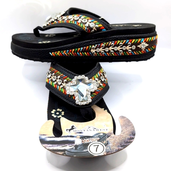 Montana West Shoes - NWT Montana West Black Jeweled Cross Decor Bling Sandals - Size 7